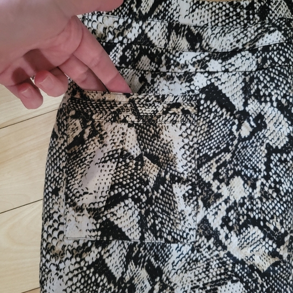INC International Concepts Snakeprint Skirt - Picture 4 of 5